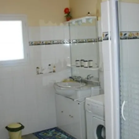 Holiday home Maison A L'epine, Proche & Commerces, 4/6 Pers. - Fr-1-823-44 *